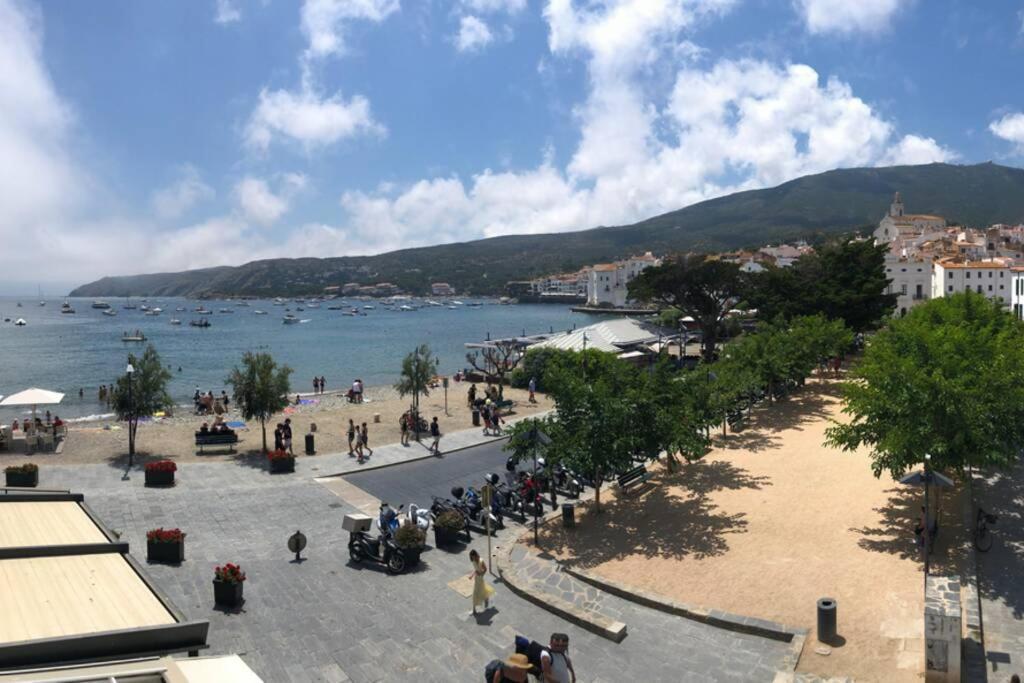 Roques - Casa En Primera Linea De Mar En Cadaqués Kültér fotó